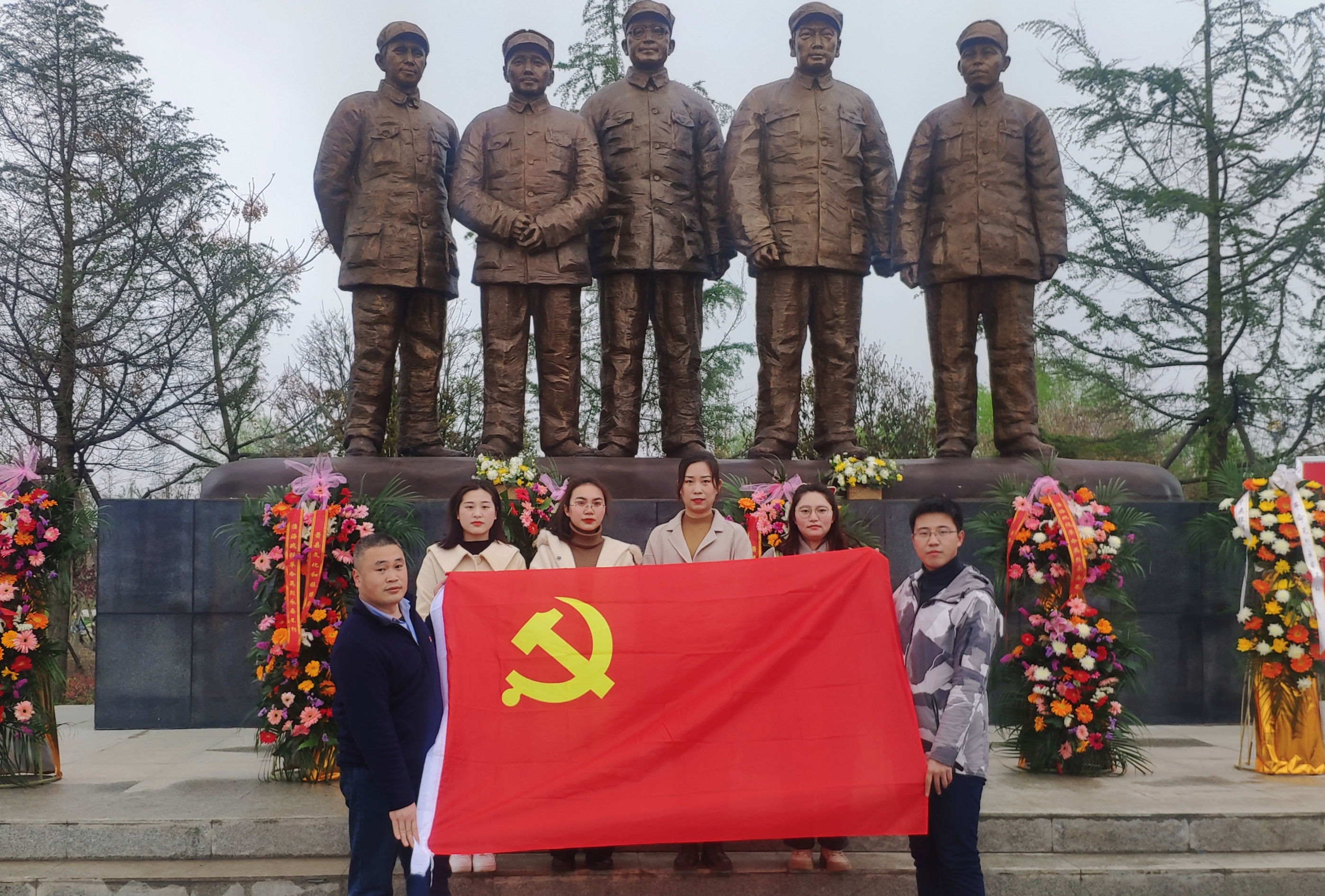 “憶黨的歷史、悟初心使命”主題黨日活動(圖1)